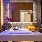 Ventisettembre Private Daire